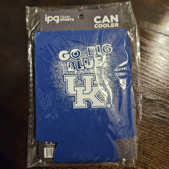 Other - Blue UK Team Sports Can Cooler